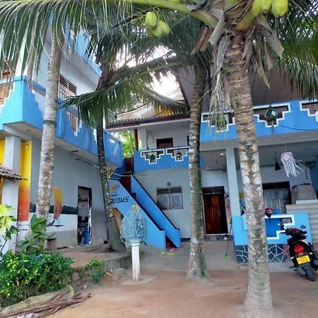 Chandi Gaya Beach Guesthouse Тангалла Экстерьер фото