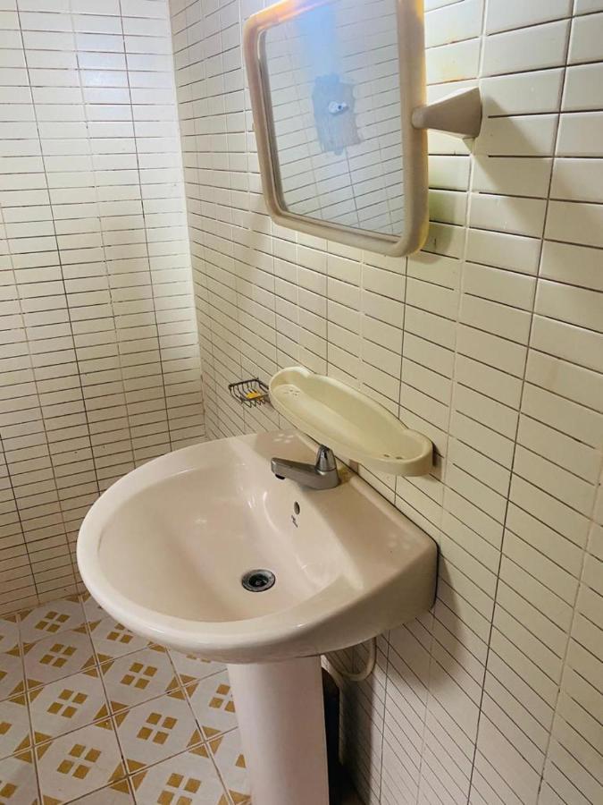 Chandi Gaya Beach Guesthouse Тангалла Экстерьер фото