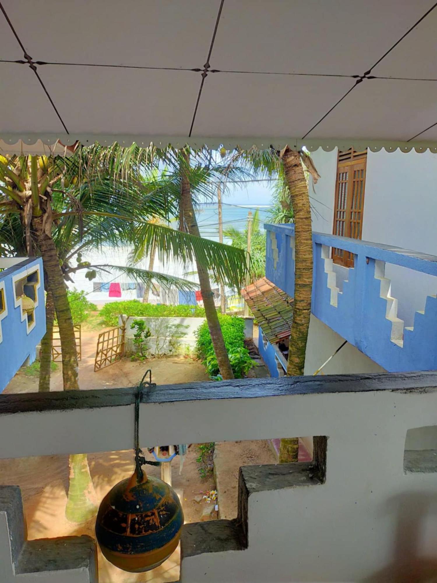 Chandi Gaya Beach Guesthouse Тангалла Экстерьер фото